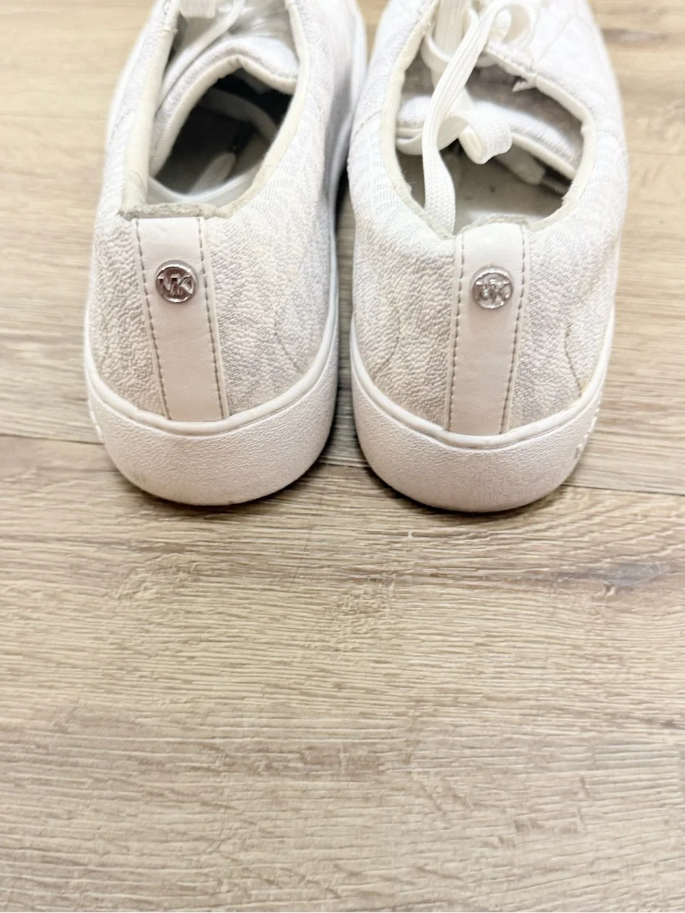 Michael Kors casual low